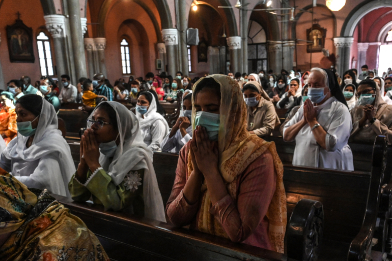 Schutz der Rechte und Traditionen christlicher Minderheiten in Ländern, in welchen die Mehrheit der Menschen eine andere Religion ausüben